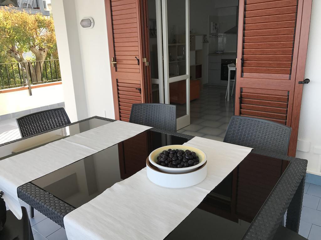 Ferienwohnung Casa Paloma Letojanni Exterior foto